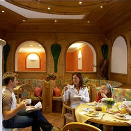 Otel Hoppet 4*